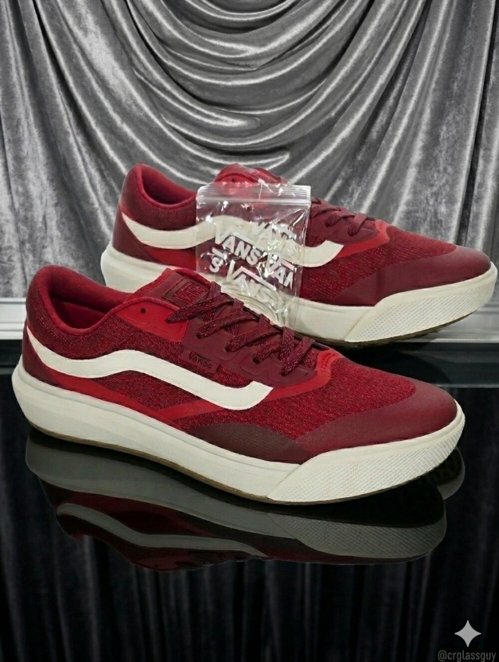 Vans Ultrarange 2.0 RW Red Marshmallow Men’s 12 Women’s 13.5
